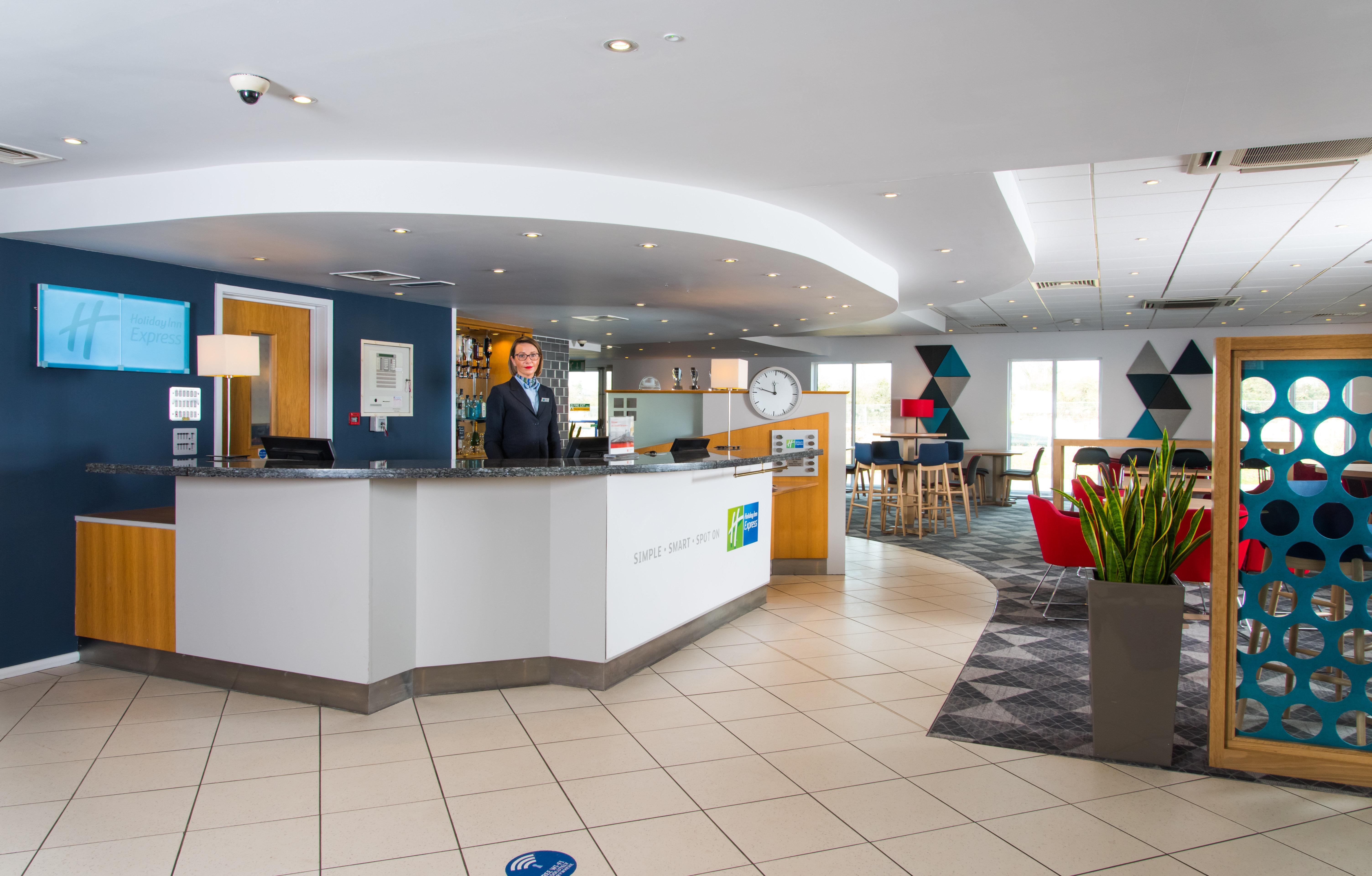 Holiday Inn Express Southampton West By Ihg Totton Zewnętrze zdjęcie