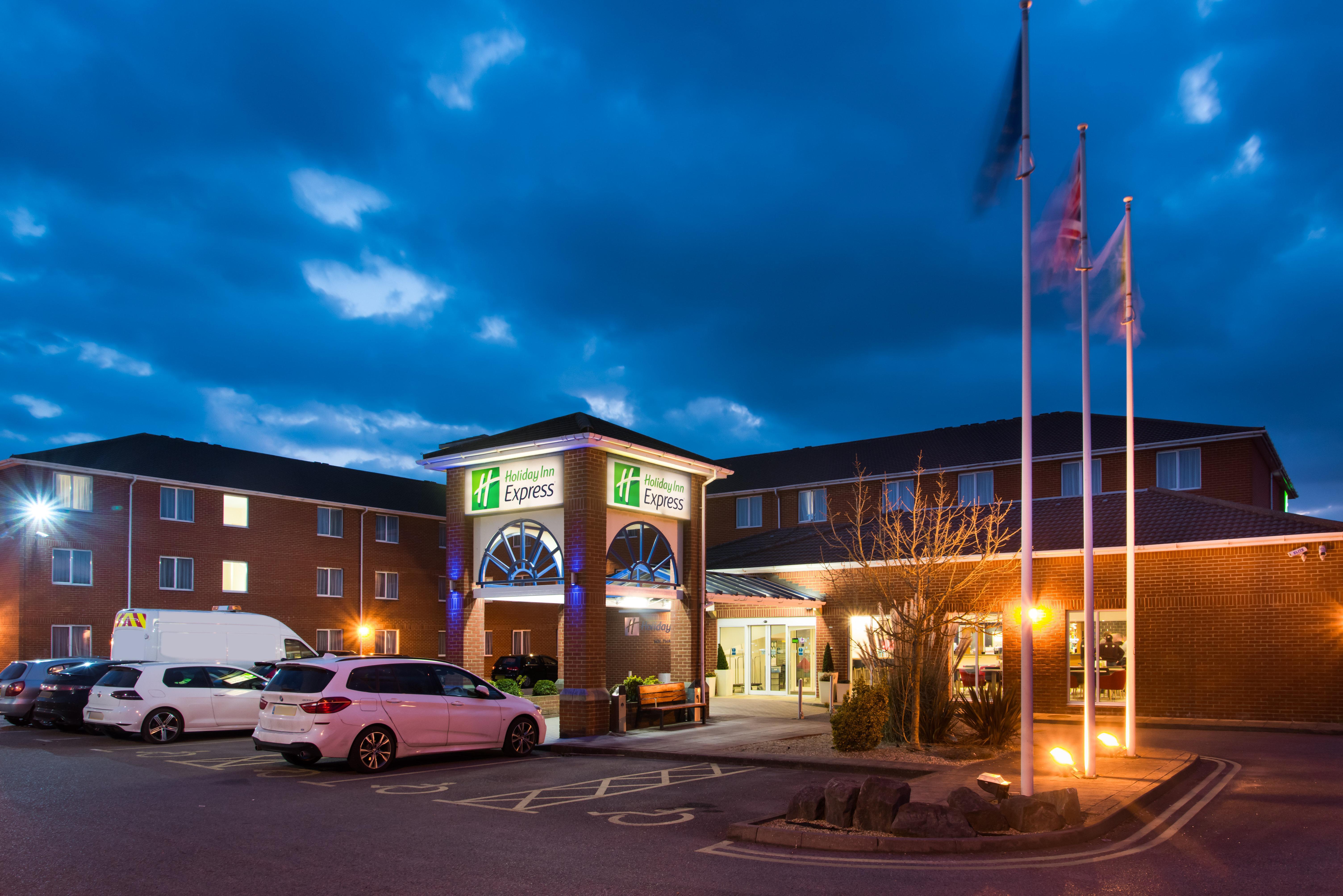 Holiday Inn Express Southampton West By Ihg Totton Zewnętrze zdjęcie