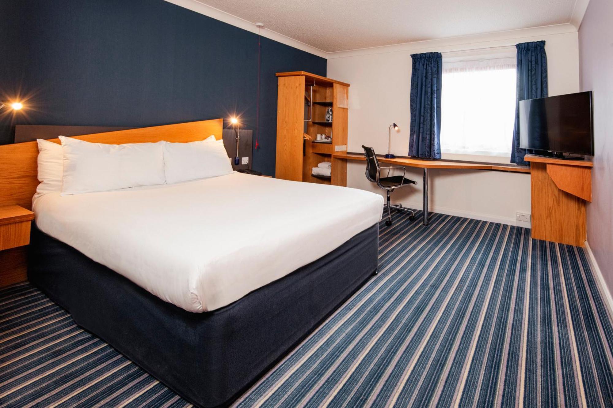 Holiday Inn Express Southampton West By Ihg Totton Zewnętrze zdjęcie